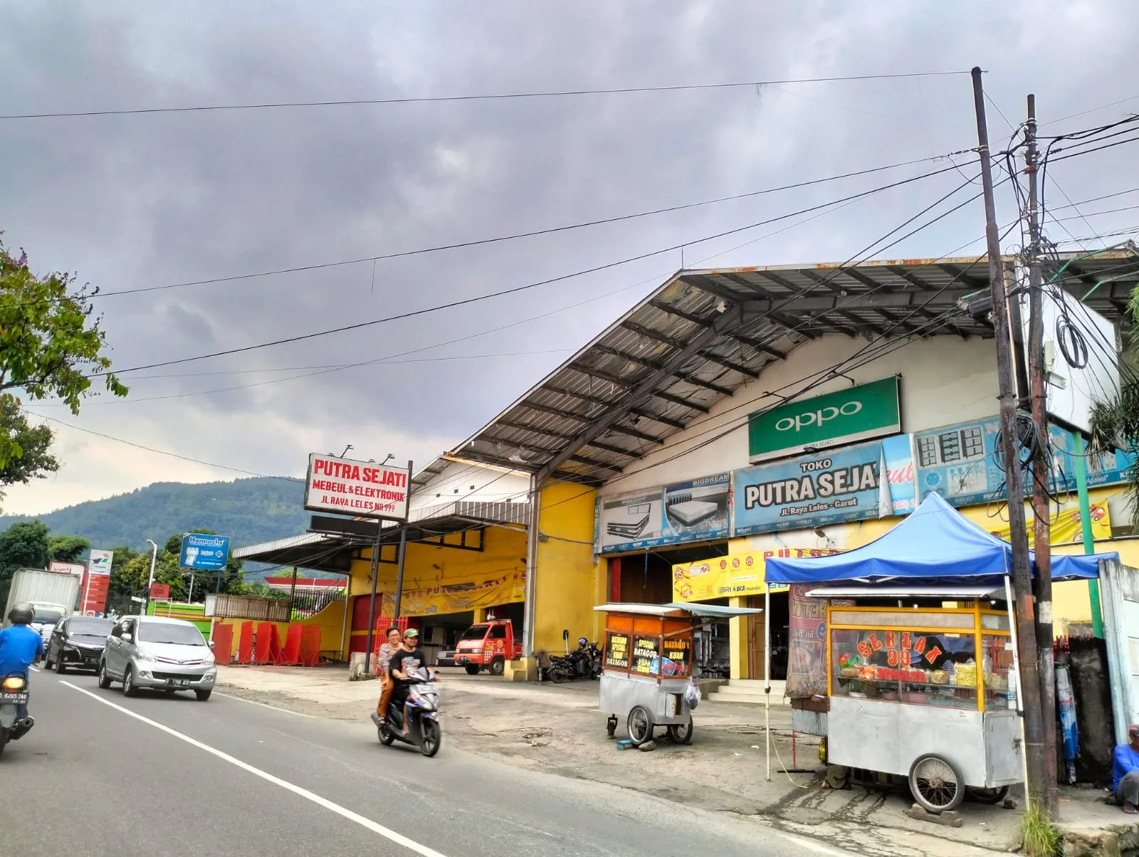 Cabang Leles